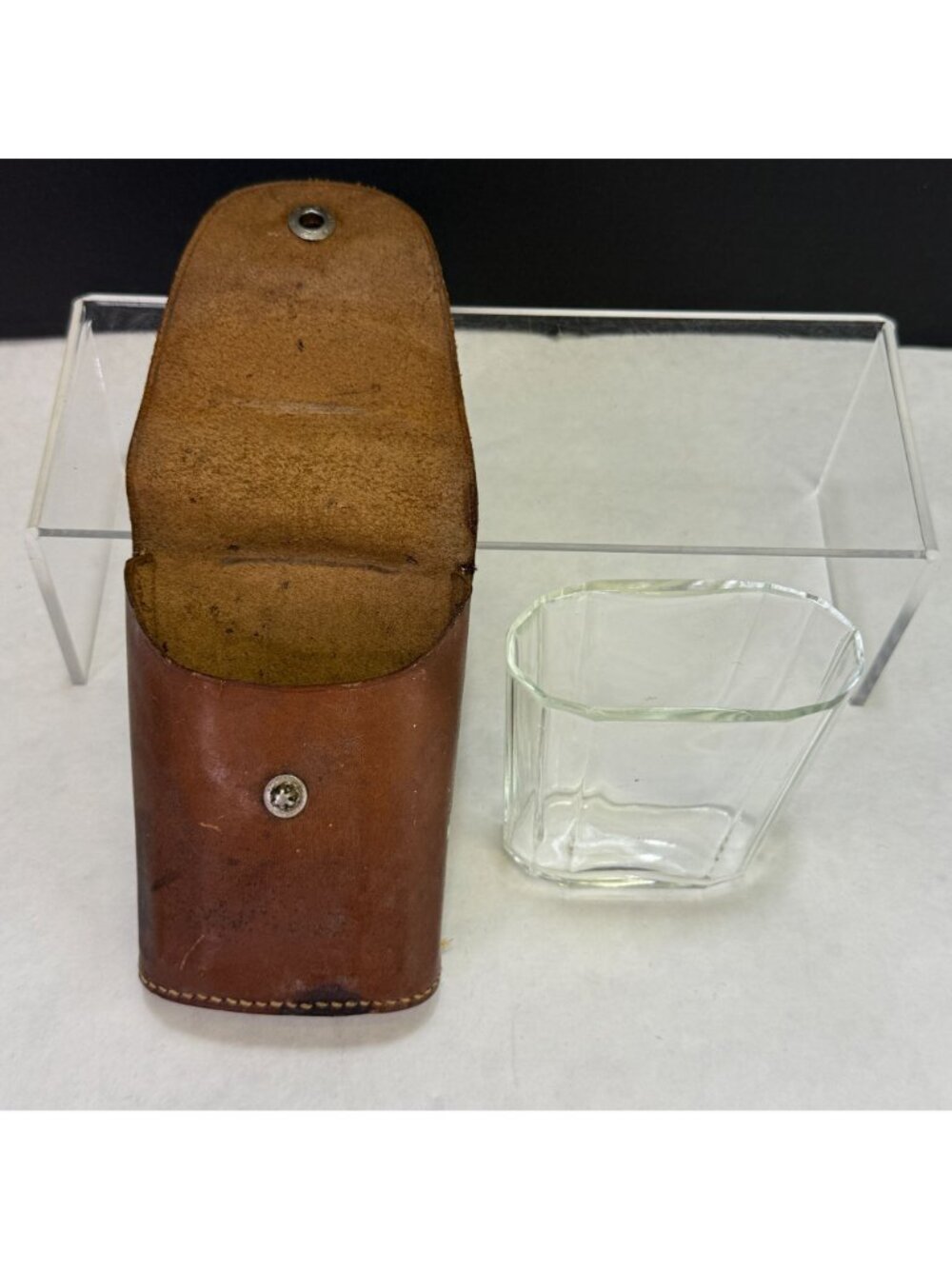 Vintage Travel Pocket 8oz Glass Cup with Leather Case - Picture 7 of 12